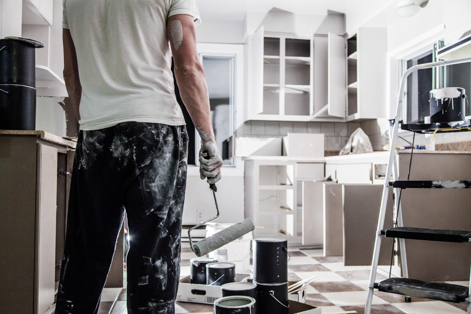 Learn how a seamless home addition can happen without daily disruption—design, hire, and live smarter during construction.